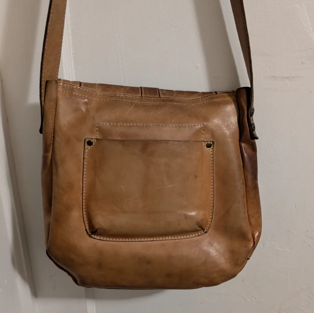 Patricia Nash Crossbody Saddlebag Style Purse - Picture 2 of 4